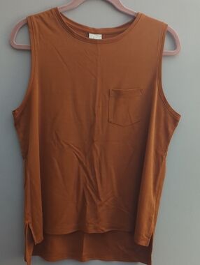 a new day Women's Sleeveless Pocket Tank - Rust Brown